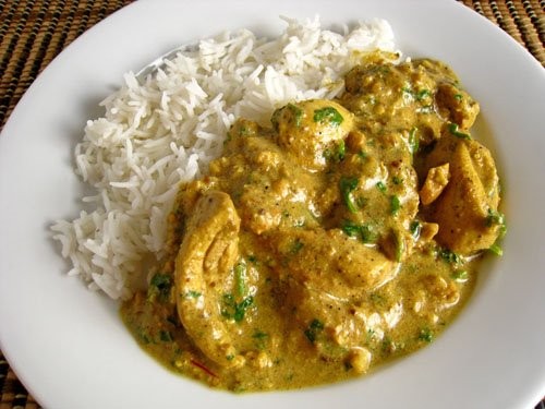 Chicken and cashew curry