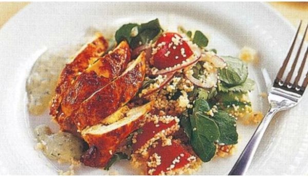 Chicken and couscous salad with tomato vinaigrette