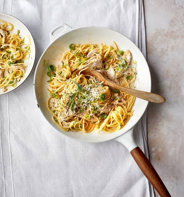 Chicken and leek carbonara