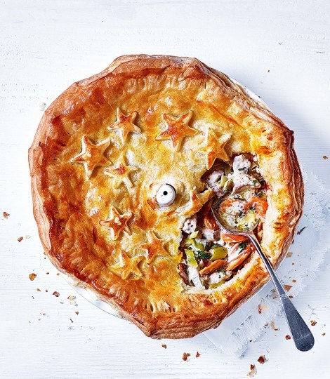 Chicken and leek pie