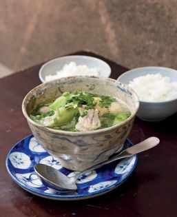 Chicken and luffah squash soup (Canh muóp nâu gà)