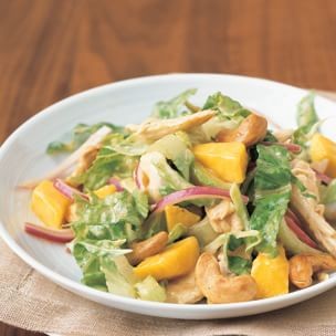Chicken and mango salad with chutney vinaigrette