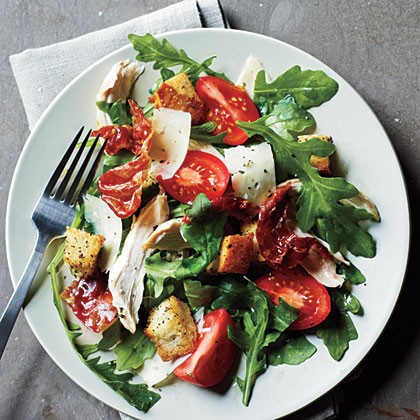 Chicken and prosciutto salad with arugula and Asiago