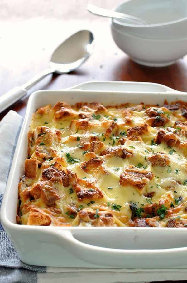 Chicken and spinach strata 