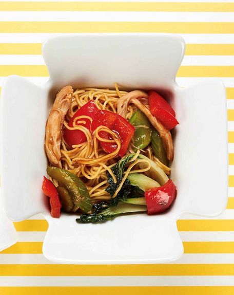 Chicken and vegetable lo mein