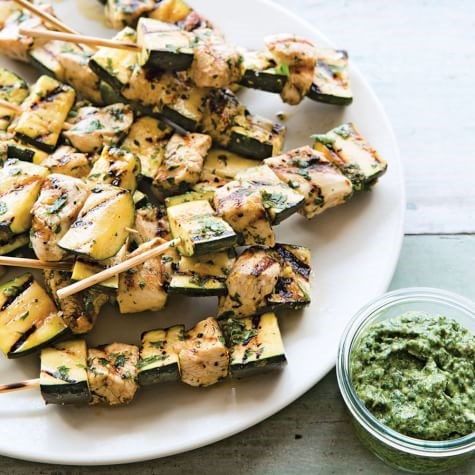 Chicken and zucchini spiedini with salsa verde