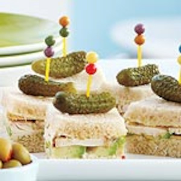 Chicken avocado sandwiches with lime mayo