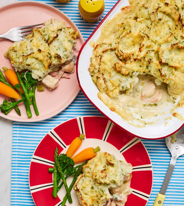 Chicken, bacon and leek cottage pie