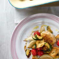 Chicken bake with tomatoes and courgettes