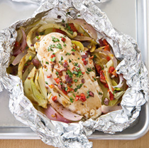 Chicken baked in foil with fennel and sun-dried tomatoes
