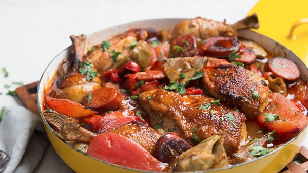 Chicken Basquaise with artichokes