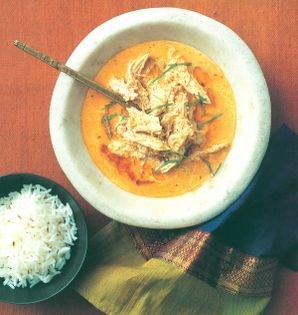 Chicken breasts in a spicy yogurt sauce