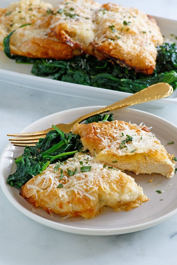 Chicken breasts in phyllo