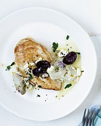 Chicken breasts with artichoke-olive sauce