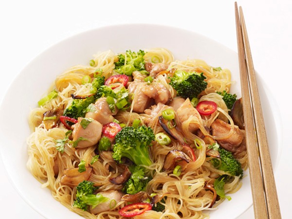 Chicken-broccoli stir-fry