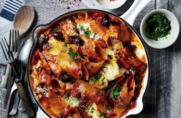 Chicken cacciatore pasta bake