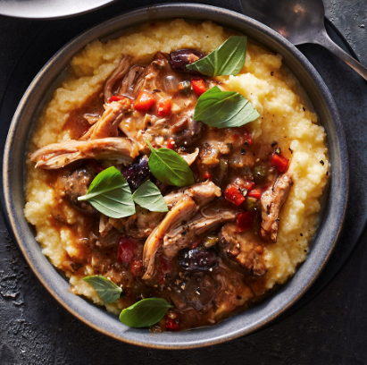 Chicken cacciatore with polenta