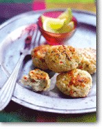 Chicken cakes with seaweed and lime