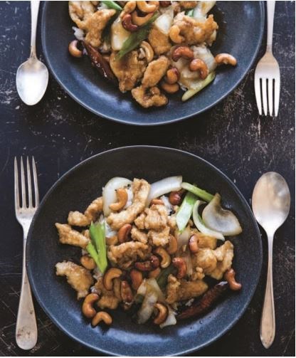 Chicken-cashew stir-fry (Kai phat met mamuang himma-phan)