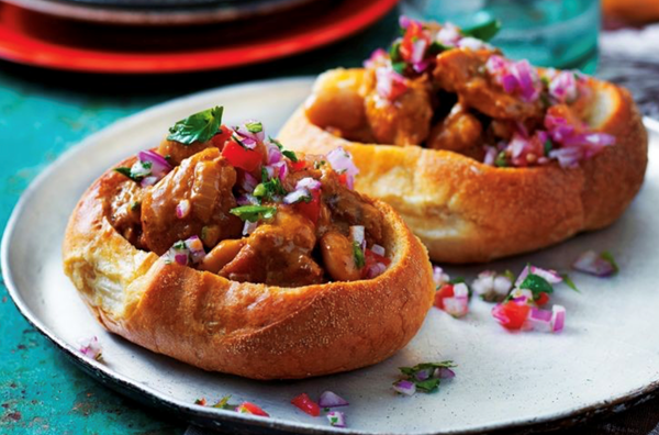 Chicken curry rolls (Bunny chow)