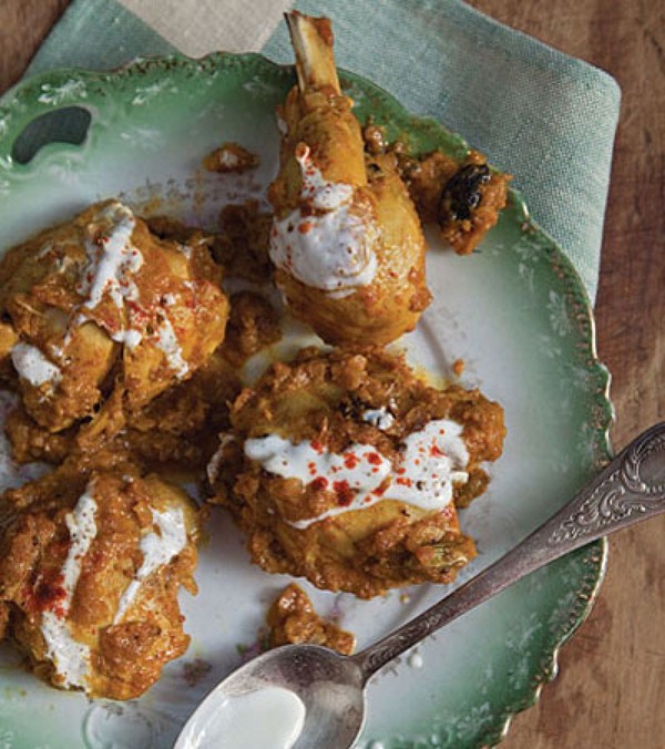 Chicken curry with cardamom
