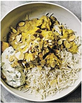 Chicken curry with yogurt & almond