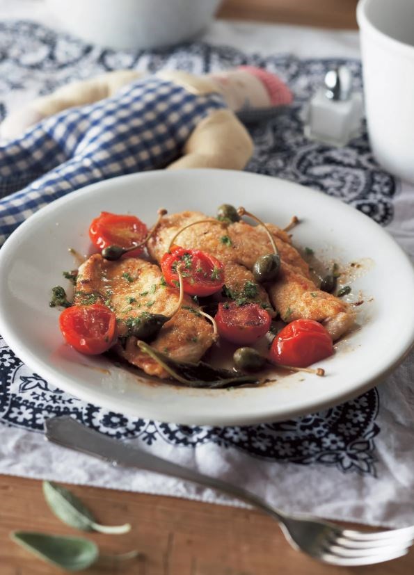 Chicken cutlets with tomatoes and capers