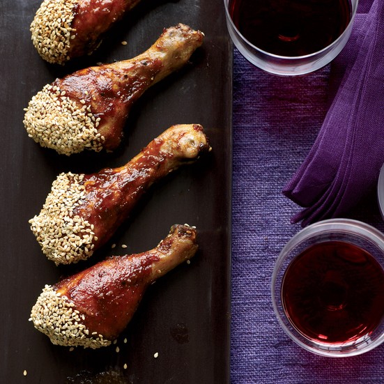 Chicken drumsticks with Asian barbecue sauce 