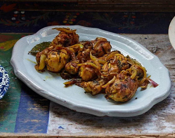 Chicken drumsticks with dried fenugreek leaves