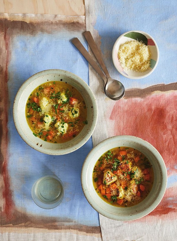 Chicken dumplings & vegetable soup