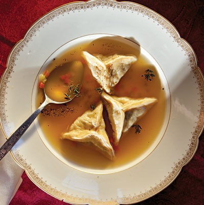 Chicken dumplings in broth (Kreplach soup)