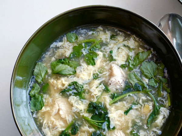 Chicken egg-drop soup