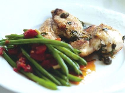 Chicken escalopes with capers and lemon (Supreme di pollo al limone)