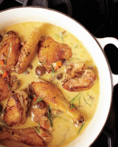 Chicken fricassee (Fricassée de poulet à l'ancienne)