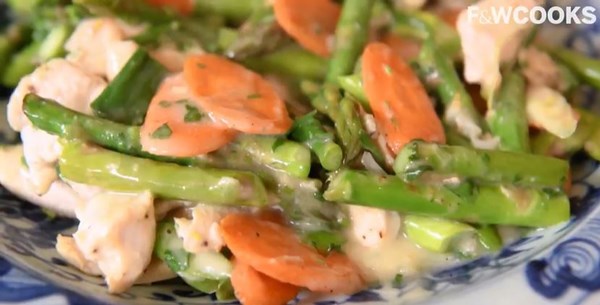 Chicken fricassee stir-fry