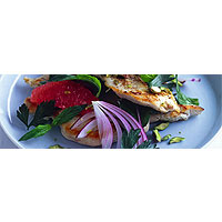Chicken, grapefruit and pistachio salad 