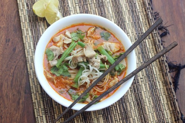 Chicken laksa