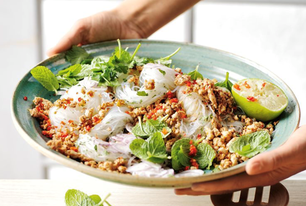 Chicken larb with rice vermicelli