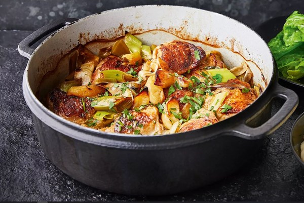 Chicken, leek & apple casserole