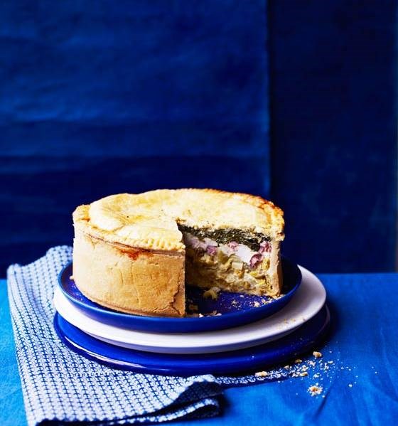Chicken, leek and bacon pie