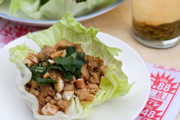 Chicken lettuce cups