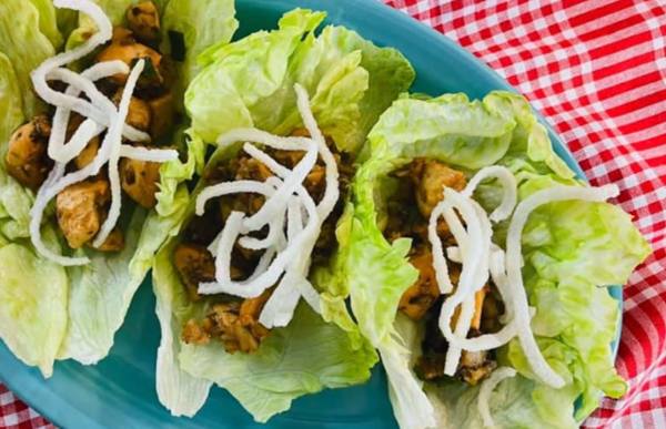 Chicken lettuce wraps