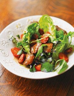 Chicken liver & chorizo salad