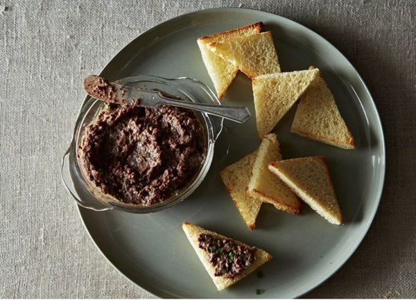 Chicken liver crostini