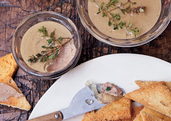Chicken liver mousse with Riesling-thyme gelée