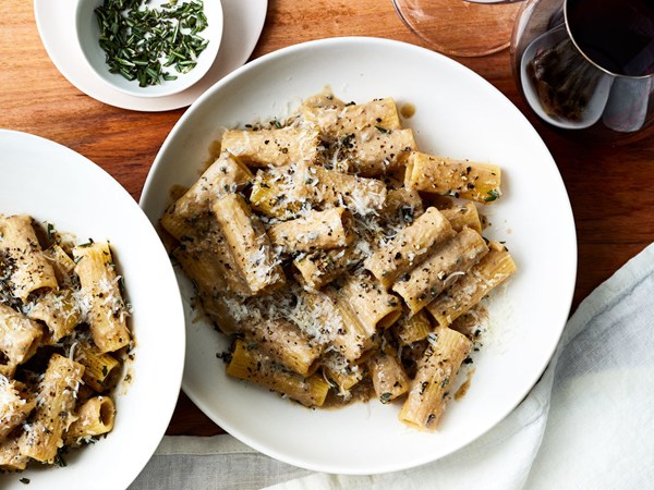 Chicken liver ragù rigatoni
