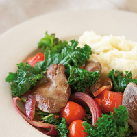 Chicken livers with kale and balsamic vinegar
