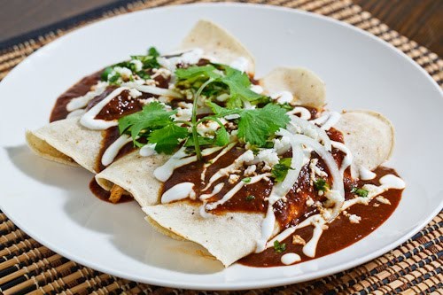Chicken mole enchiladas (Enmoladas)
