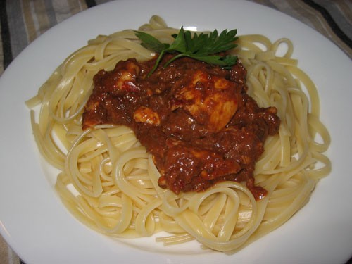 Chicken mole fettucini
