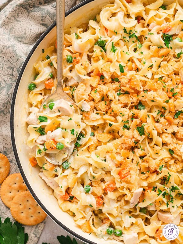 Chicken noodle casserole